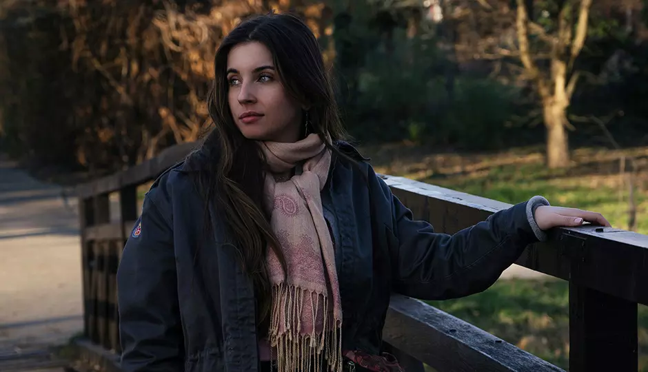 Why Women Shouldn't Wait To Do Something About Their Hair Loss Why Women Shouldn't Wait To Do Something About Their Hair Loss